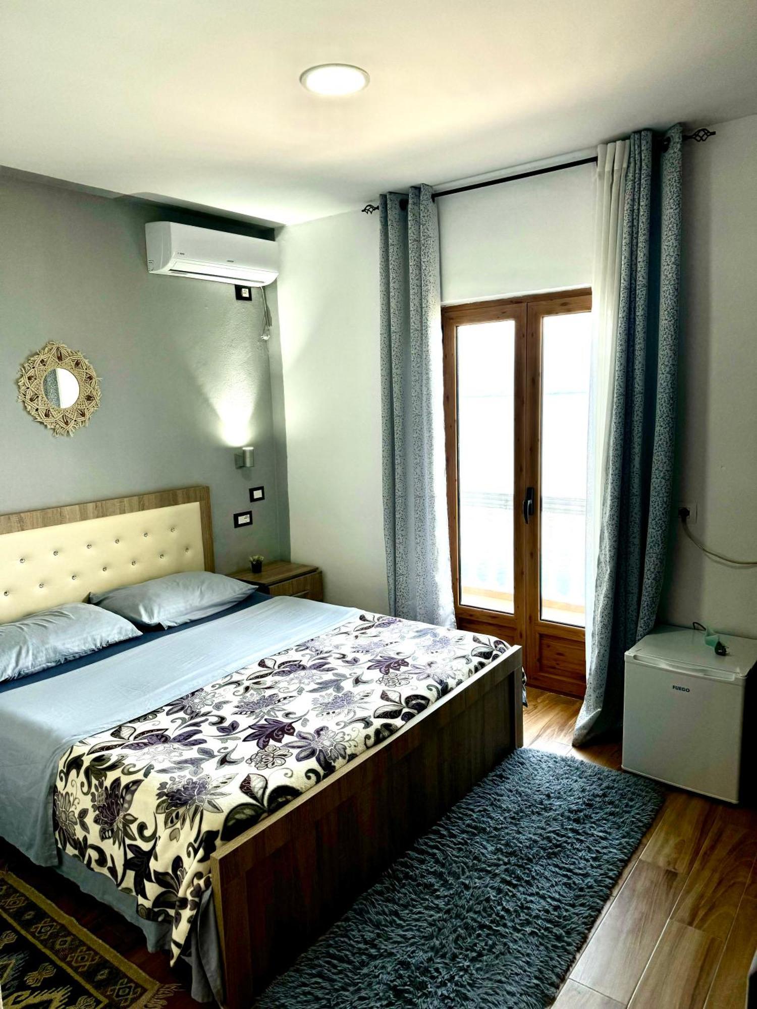 Bella Vista Bed & Breakfast Shkoder Exterior photo
