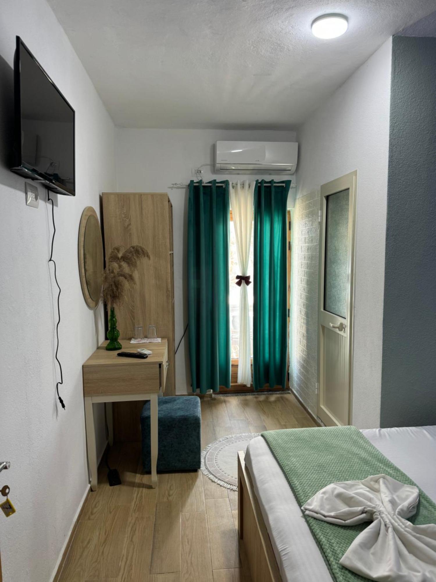 Bella Vista Bed & Breakfast Shkoder Exterior photo